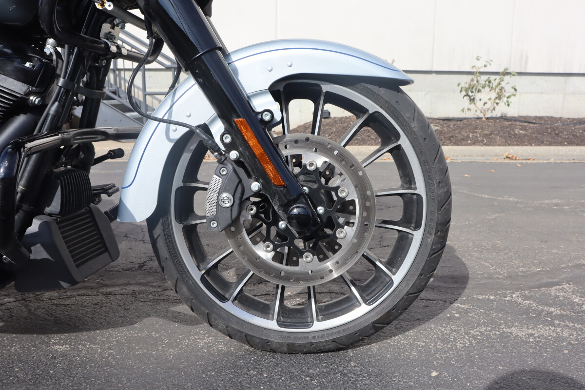 2024 Harley-Davidson Road Glide 3 FLTRT - Photo 10