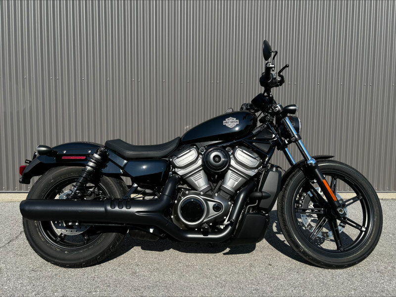 2023 Harley-Davidson<sup>®</sup> Nightster™ Black