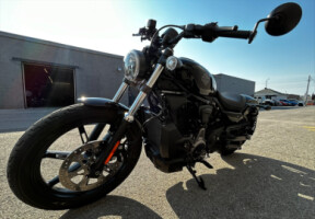 2023 Harley-Davidson<sup>®</sup> Nightster™ Black thumb 1