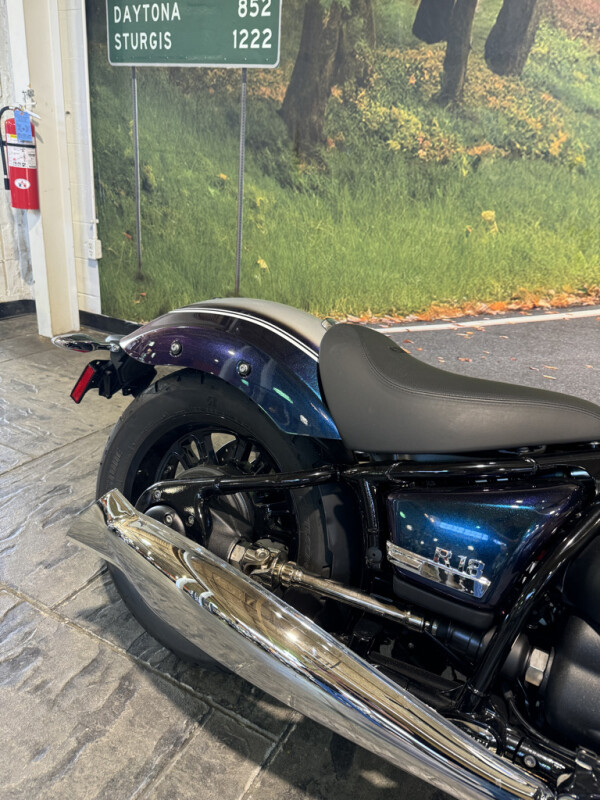 2022 BMW R1800 - Photo 4