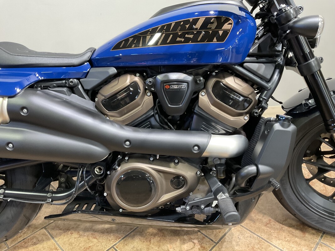 2023 Harley-DavidsonRH1250S Sportster S Bright Billiard Blue RH1250S - Photo 2
