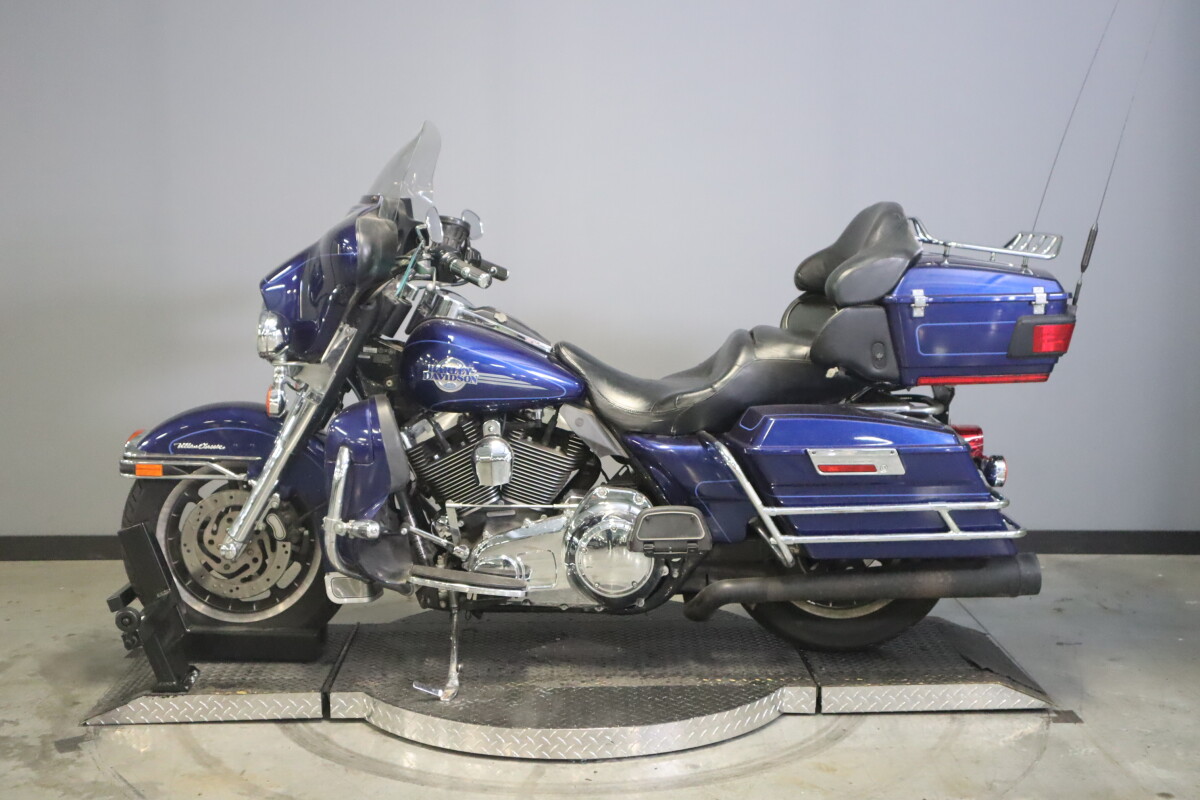 2007 Harley-Davidson Electra Glide Ultra Classic FLHTCU - Photo 10