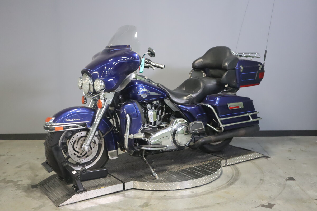 2007 Harley-Davidson Electra Glide Ultra Classic FLHTCU - Photo 6
