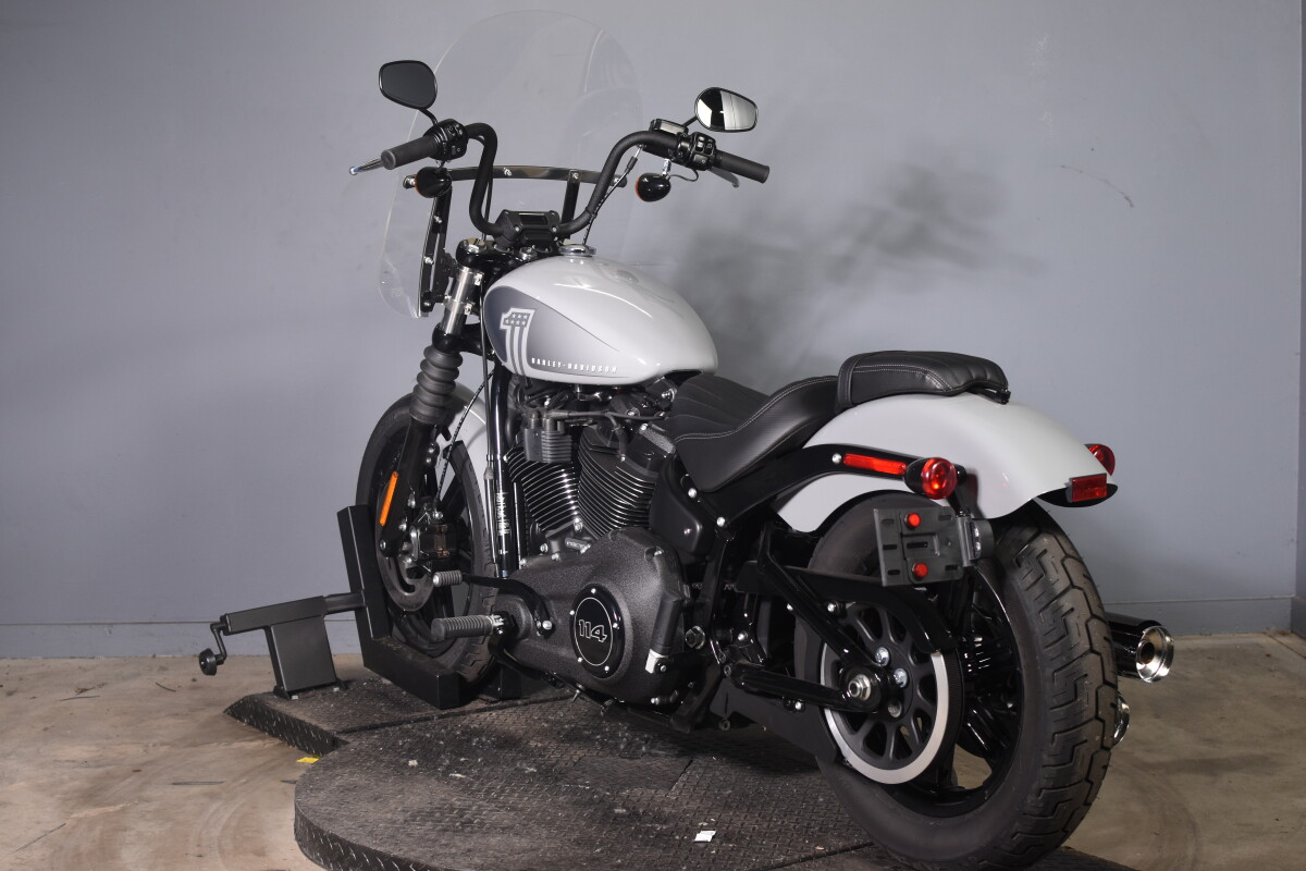 2024 Harley-Davidson Street Bob 114 FXBBS - Photo 6