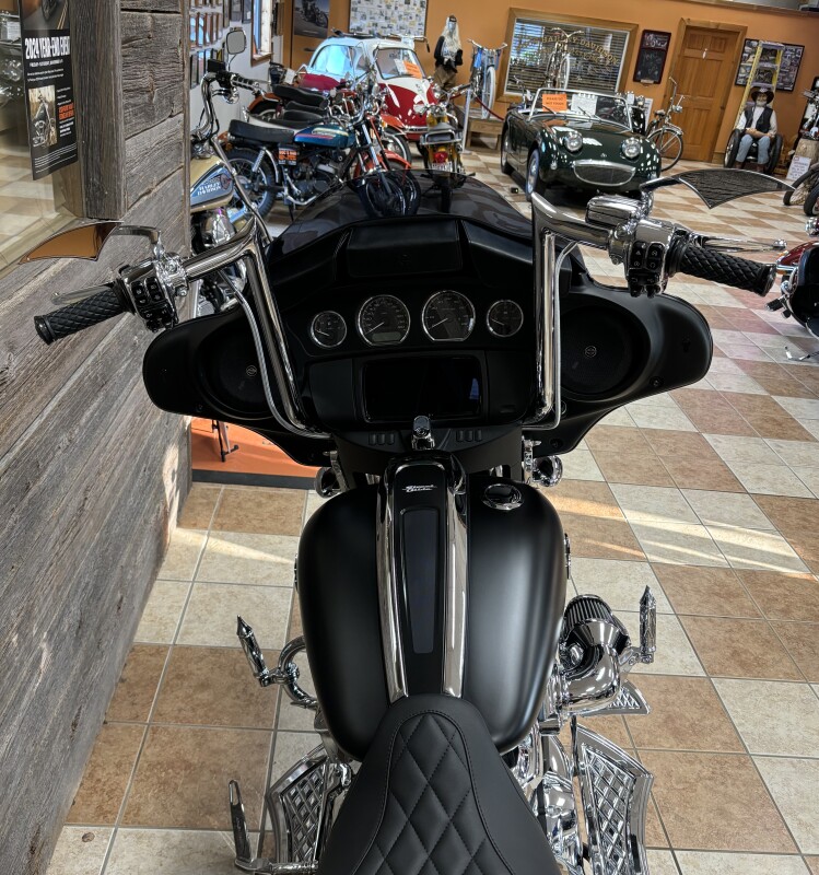 2022 Harley-Davidson Street Glide Special Black Denim - Photo 3