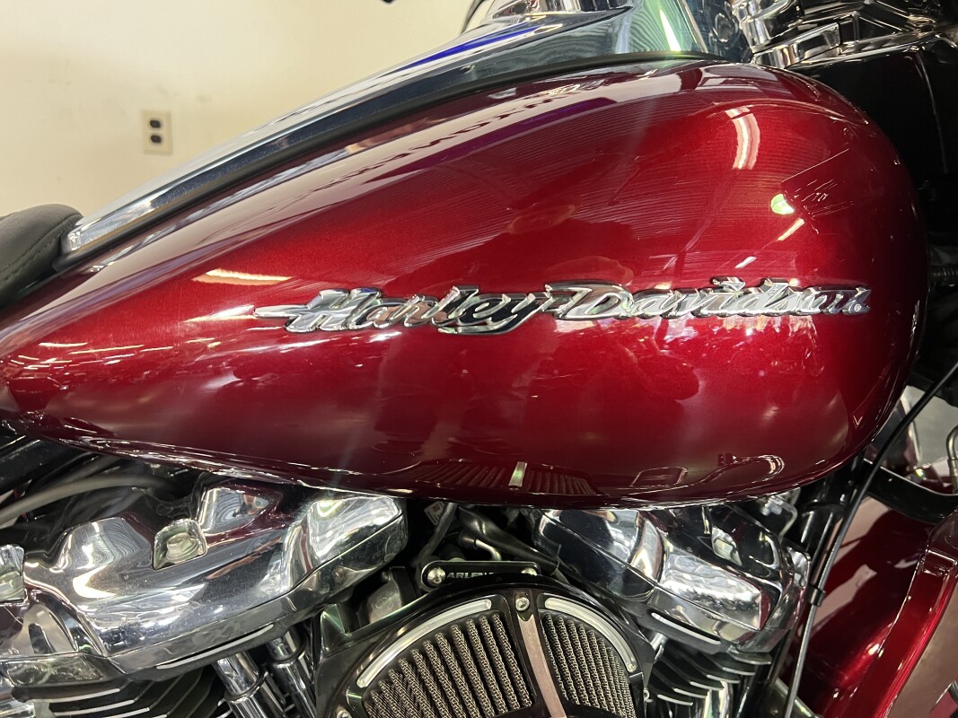 2017 Harley-Davidson Road Glide Special Velocity Red Sunglo FLTRXS - Photo 2