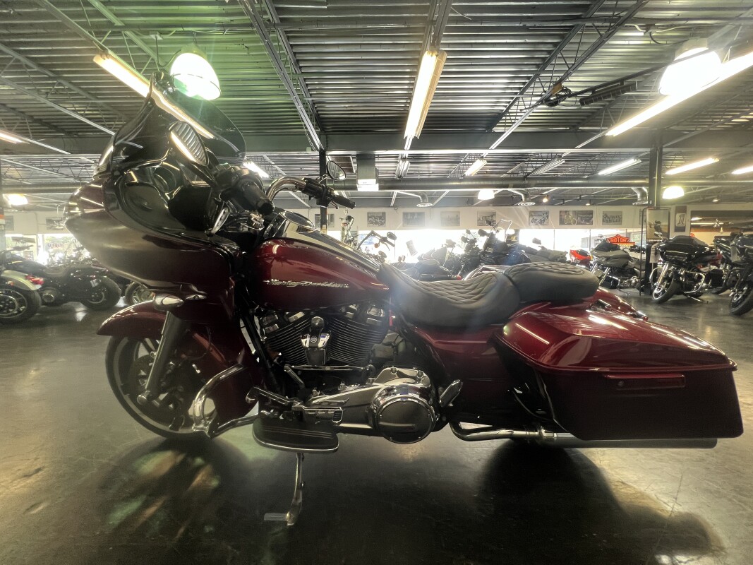 2017 Harley-Davidson Road Glide Special Velocity Red Sunglo FLTRXS - Photo 7
