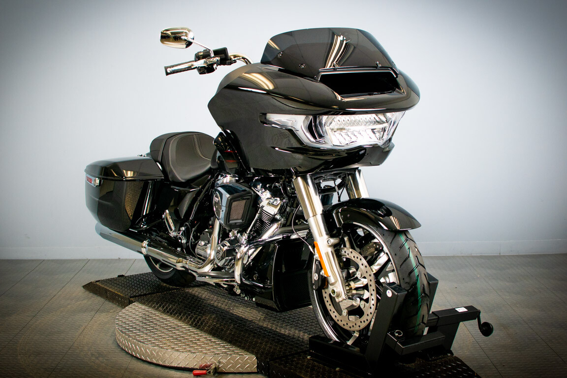 2024 Harley-Davidson Road Glide FLTRX - Photo 2