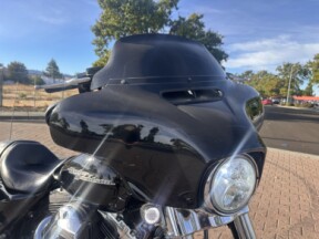 FLHXS 2016 Street Glide<sup>® thumb 0