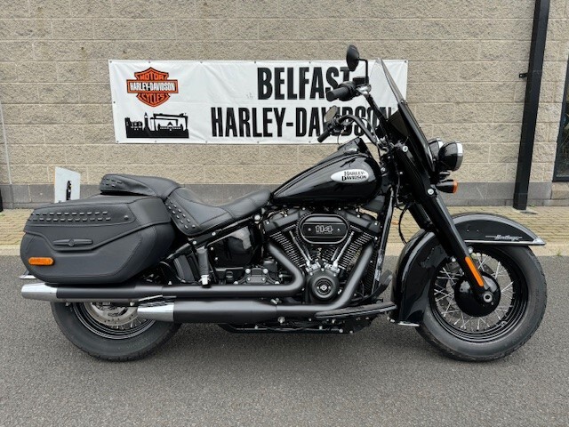 Ex Demo Heritage Softail Vivid Black 