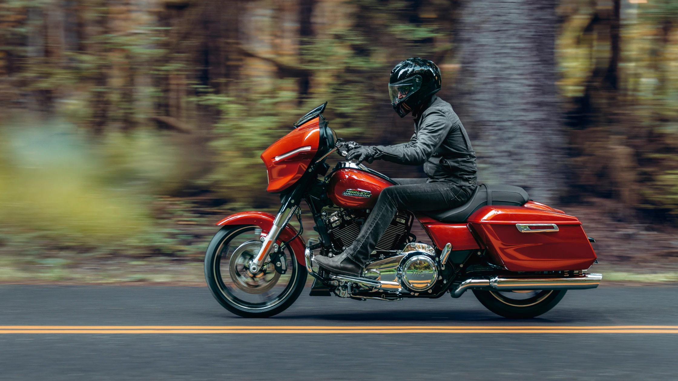 The 2024 H-D® Street Glide® | Pig Trail Harley-Davidson®