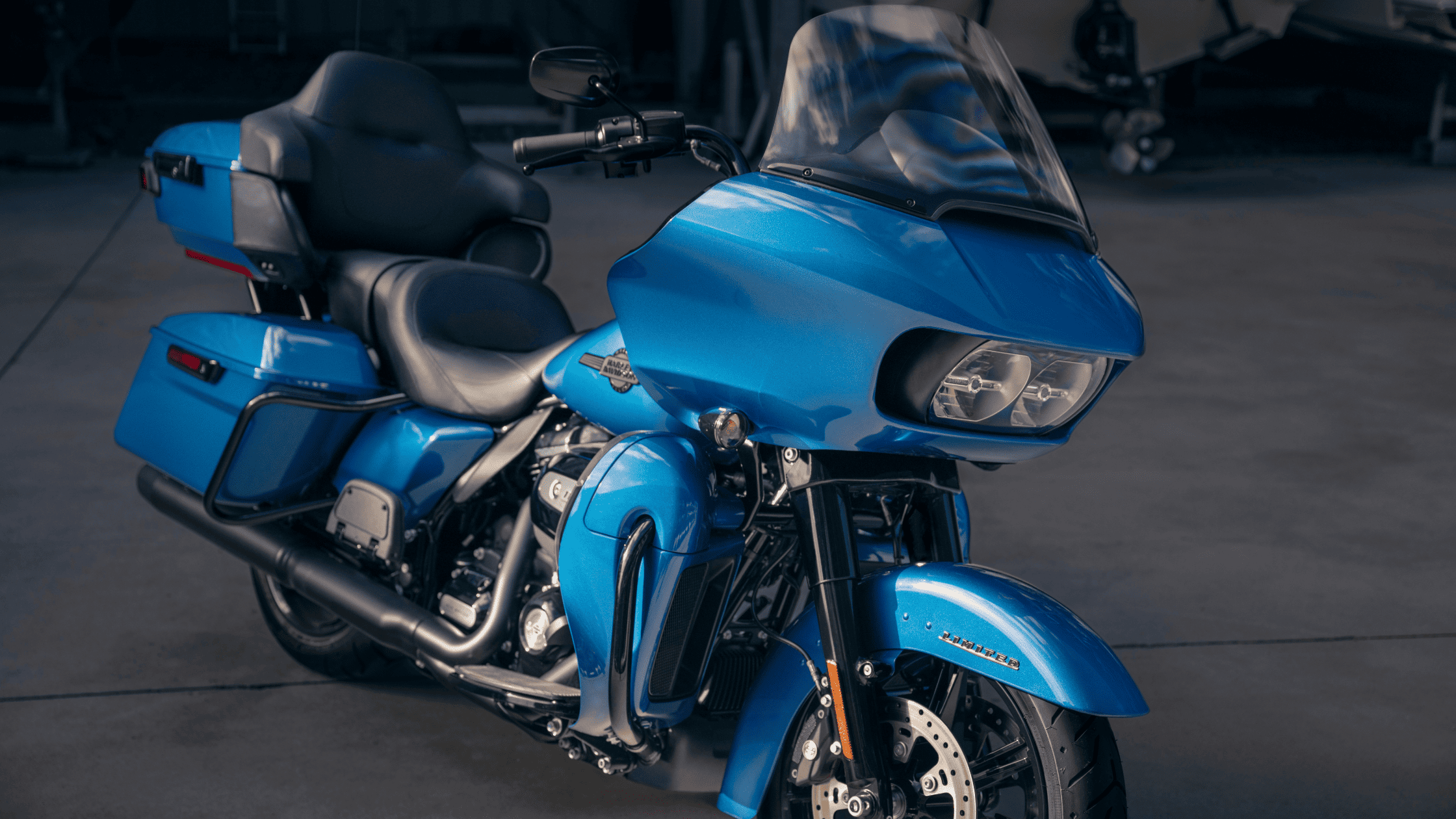 2024 Harley-Davidson® Road Glide® Limited in blue, ready for touring comfort