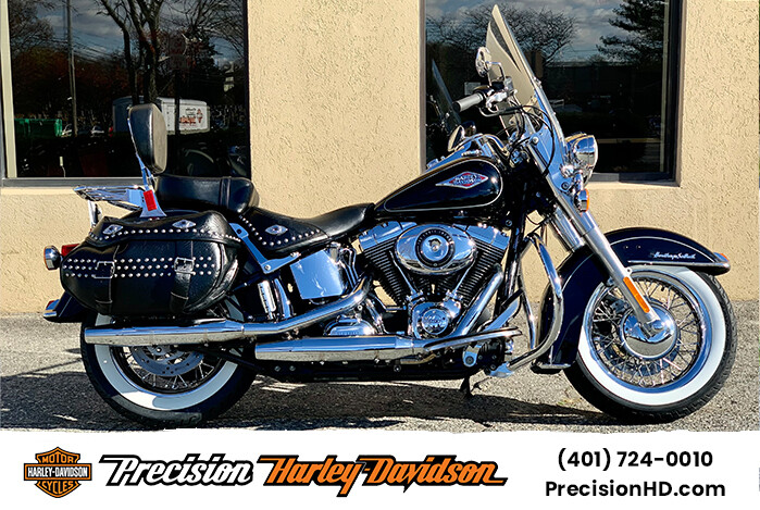 2012 Harley-Davidson<sup>®</sup> Heritage Softail<sup>®</sup> Classic FLSTC