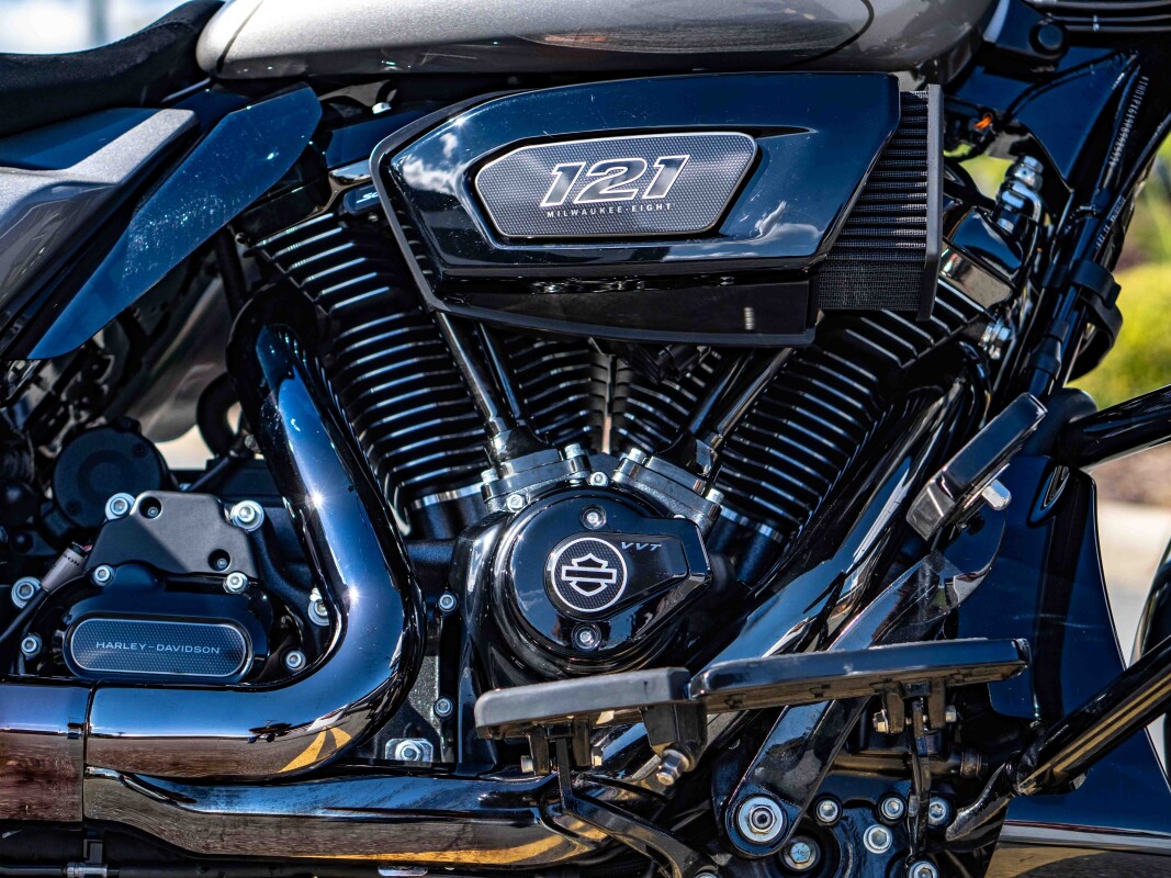 FLHXSE 2023 CVO Street Glide - Photo 10