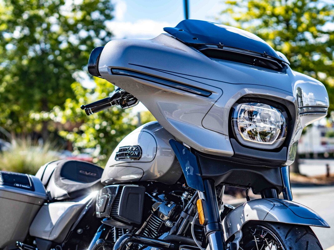 FLHXSE 2023 CVO Street Glide - Photo 7