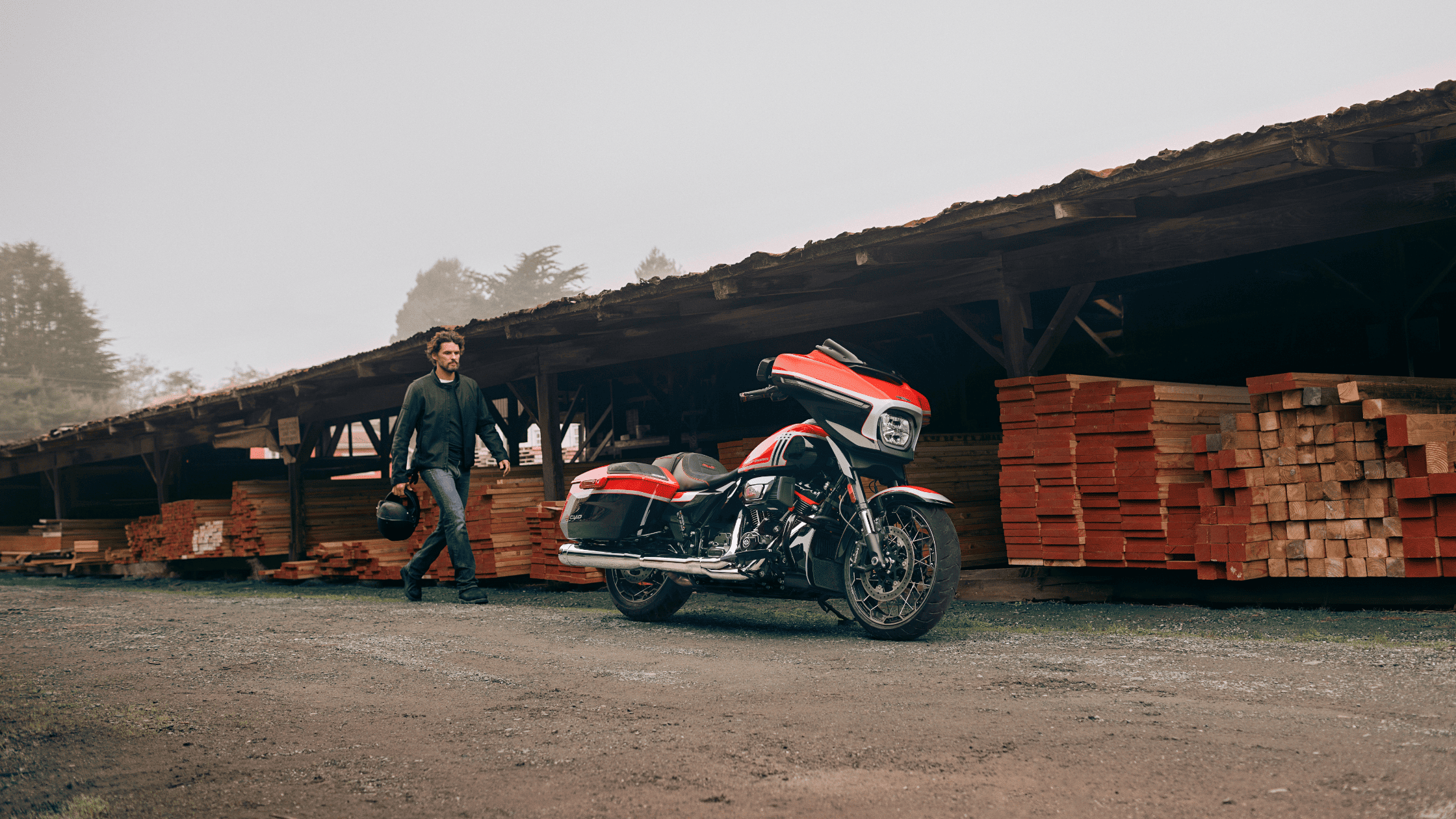 CVO™ Street Glide® stands out with premium performance and striking design, ready to deliver an unmatched touring experience.