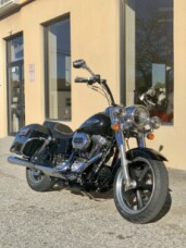 2016 Harley-Davidson<sup>®</sup> Switchback<sup>™</sup> FLD thumb 3