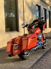 2017 Harley-Davidson<sup>®</sup> Road Glide<sup>®</sup> Special FLTRXS thumb 1
