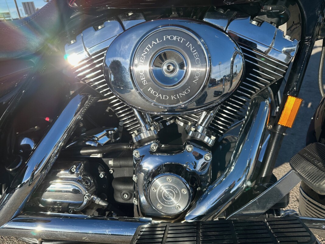 2005 Harley-Davidson Road King Classic - Photo 8
