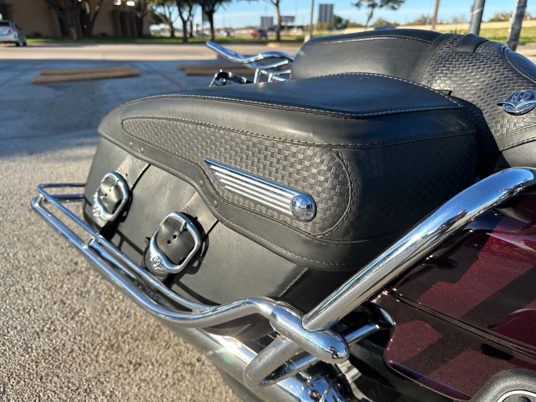 2005 Harley-Davidson Road King Classic - Photo 9