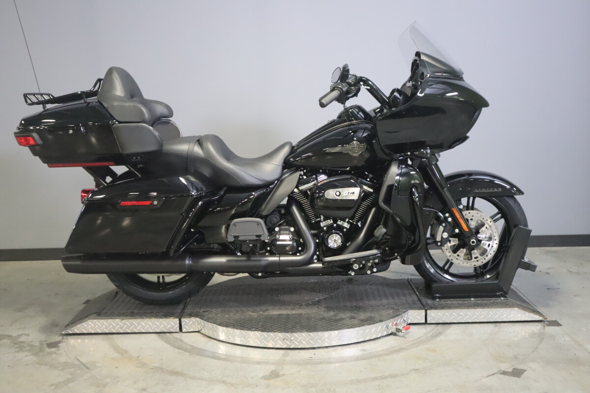 2024 Harley-Davidson Road Glide Limited FLTRK
