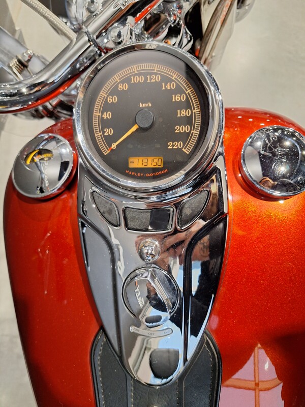 2013 Harley-Davidson Heritage Softail Classic Two-Tone Candy Orange/Beer Bot - Photo 9