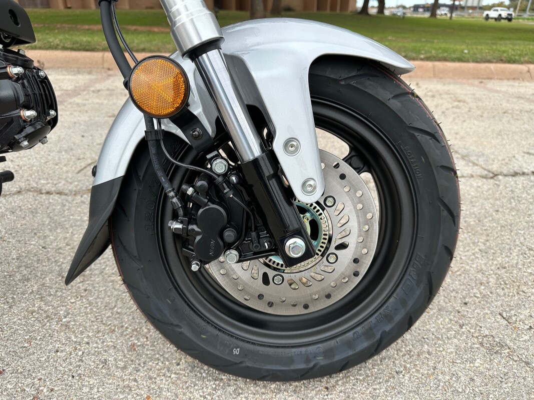 2025 Honda DAX125S - Photo 10