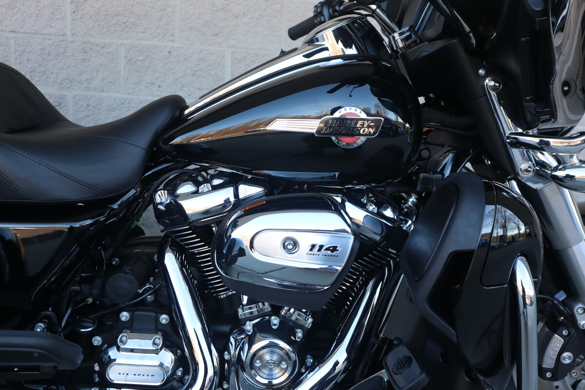 2024 Harley-Davidson Tri Glide Ultra FLHTCUTG - Photo 3