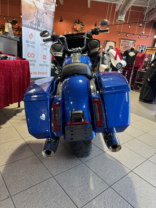 FLTRX 2024 Road Glide - Photo 6