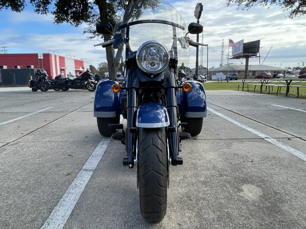 2023 Harley-Davidson Freewheeler - Photo 3