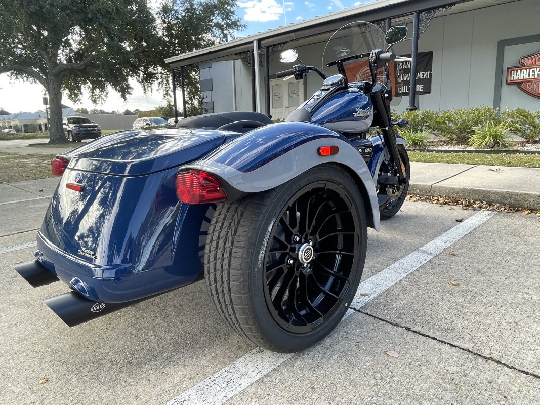2023 Harley-Davidson Freewheeler - Photo 9