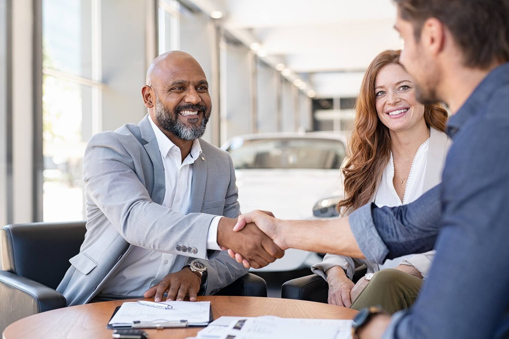Dealership with customer