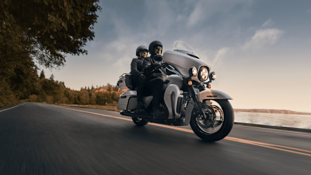 Local Riders Share Their Experiences with the 2024 Harley-Davidson® Ultra Limited® in Elfers, FL