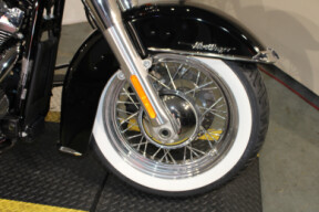 2023 Harley-Davidson Heritage Classic Cruiser FLHCS thumb 1