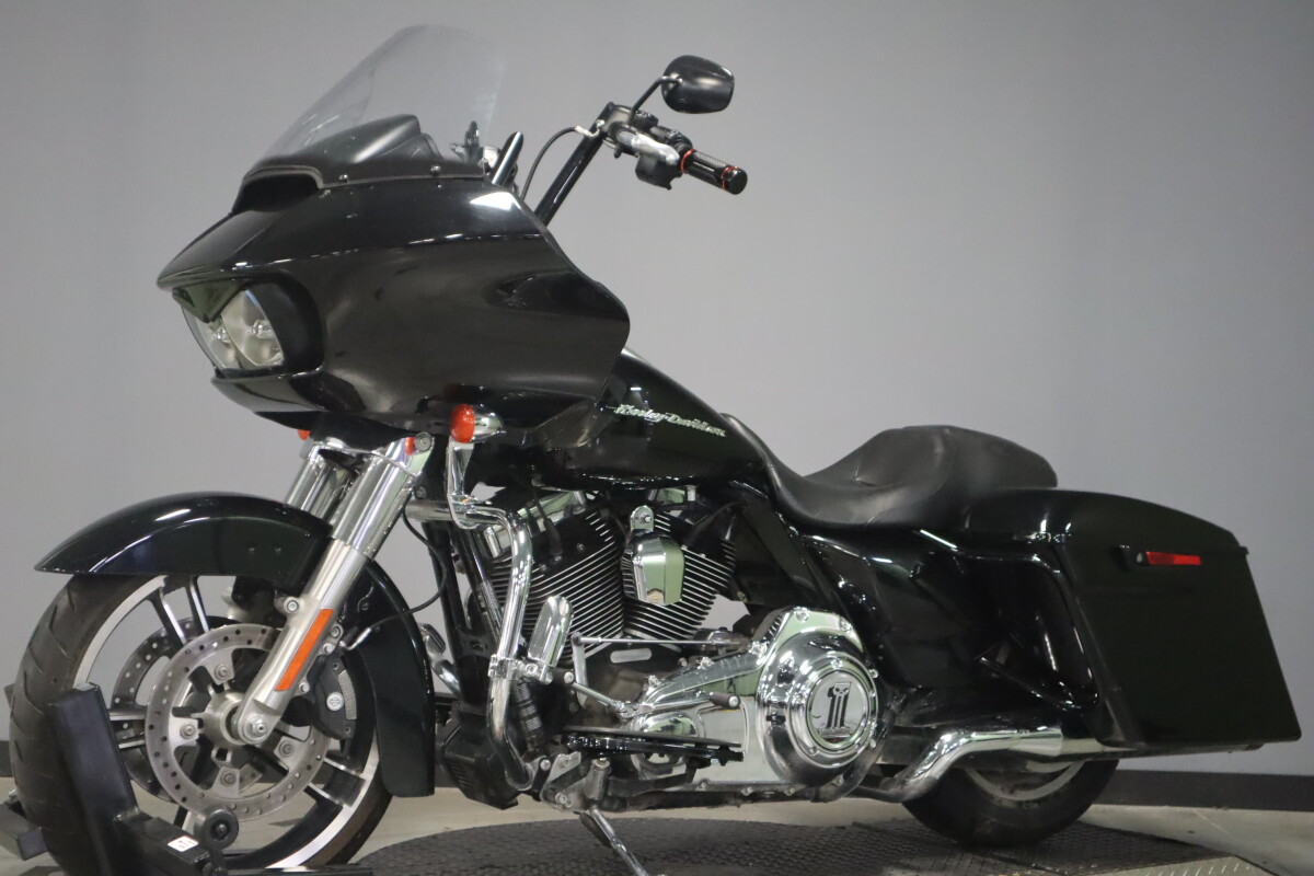2015 Harley-Davidson Road Glide FLTRX - Photo 6