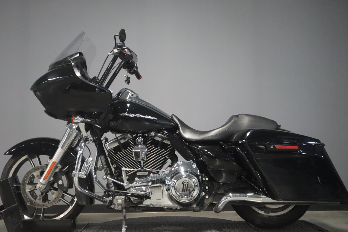 2015 Harley-Davidson Road Glide FLTRX - Photo 5