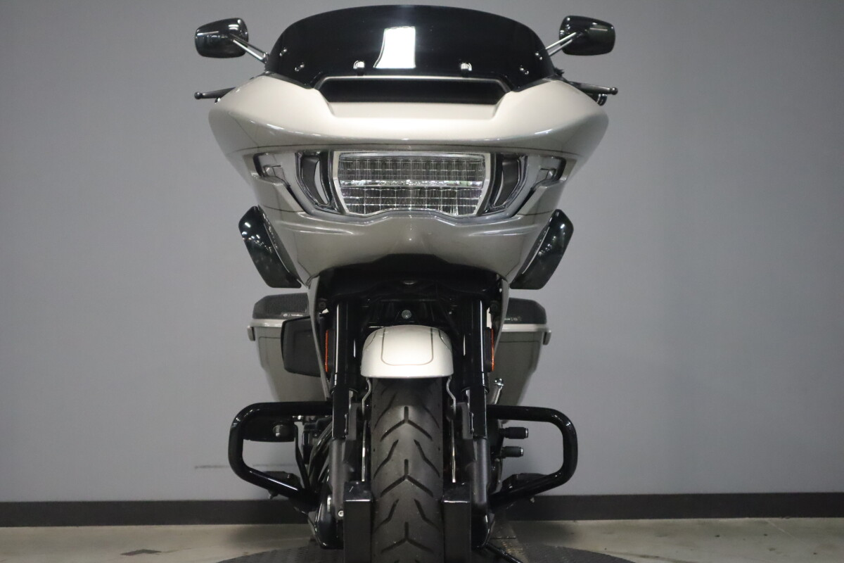 2023 Harley-Davidson CVO Road Glide FLTRXSE - Photo 3