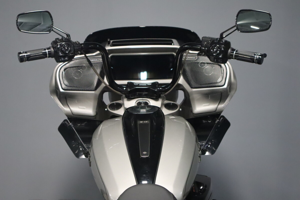 2023 Harley-Davidson CVO Road Glide FLTRXSE - Photo 9