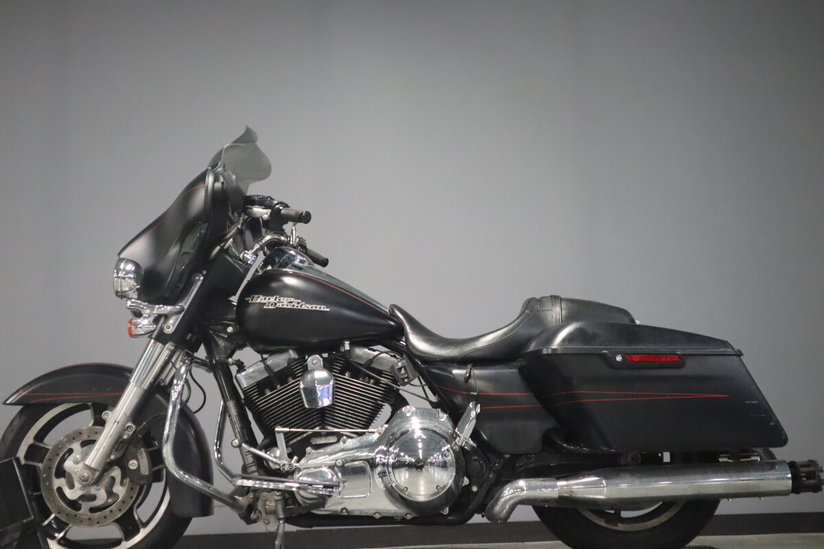 2015 Harley-Davidson Street Glide Special FLHXS - Photo 5