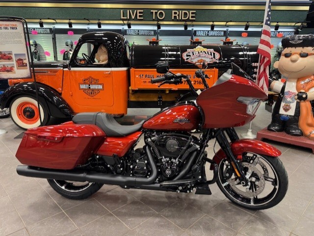 2025 Harley Davidson Factory Custom Road Glide FLTRX