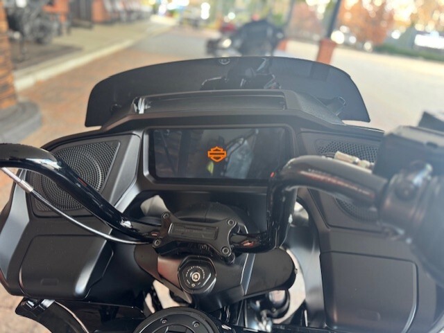2025 Harley-Davidson Road Glide FLTRX - Photo 4