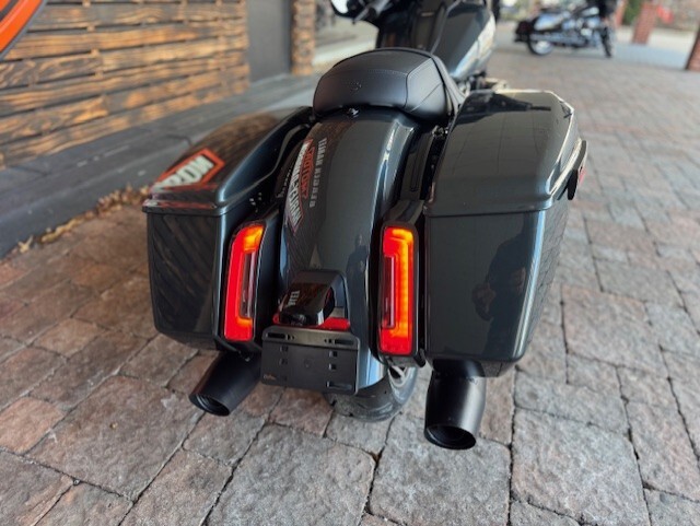 2025 Harley Davidson Street Glide FLHX - Photo 4