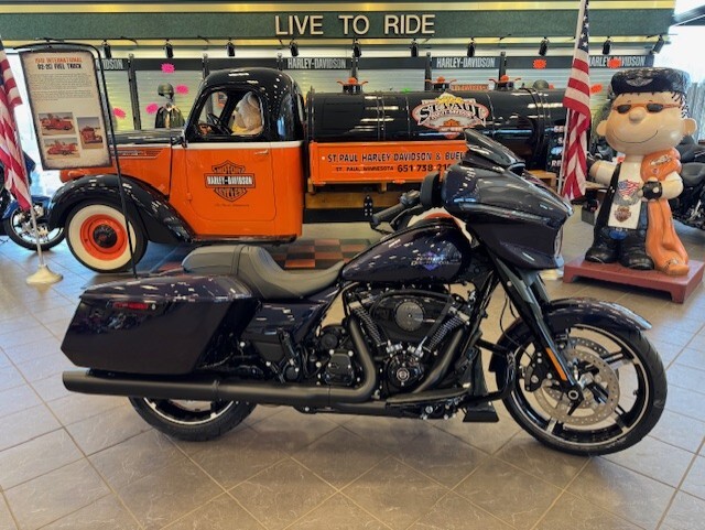 2025 Harley Davidson Factory Custom Street Glide FLHX