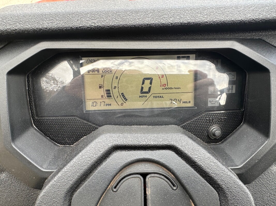 2023 Honda Pioneer 1000-6 Deluxe Crew | Red - Photo 8