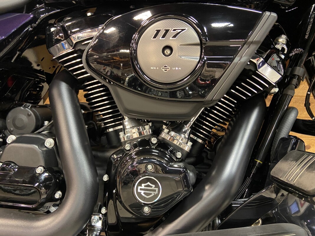 2025 Harley-Davidson Road Glide Mystic Shift FLTRX - Photo 3