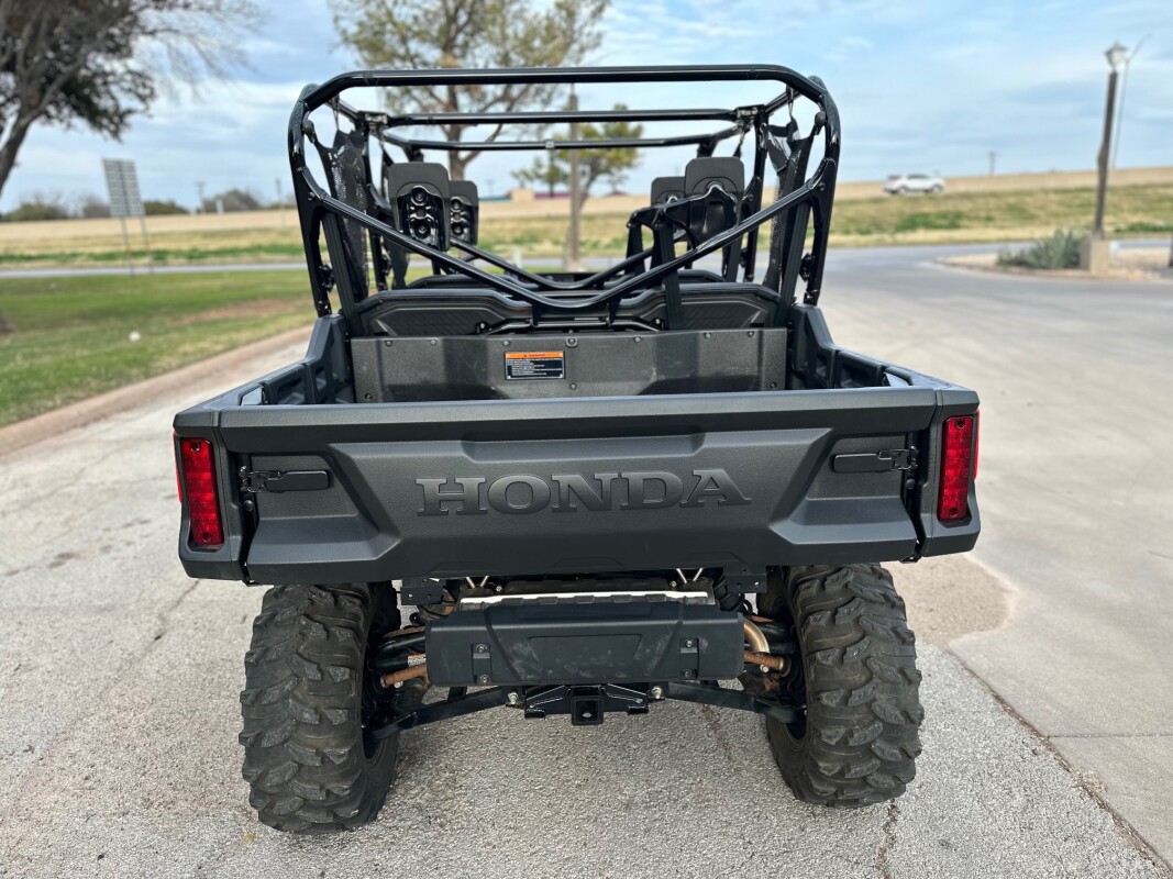 2023 Honda Pioneer 1000-6 Deluxe Crew | Red - Photo 6