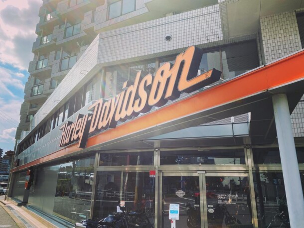The only authorized dealer in Osaka city