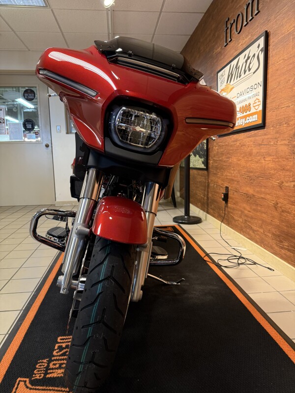 2025 H-D FLHX Street Glide 117ci - Photo 8