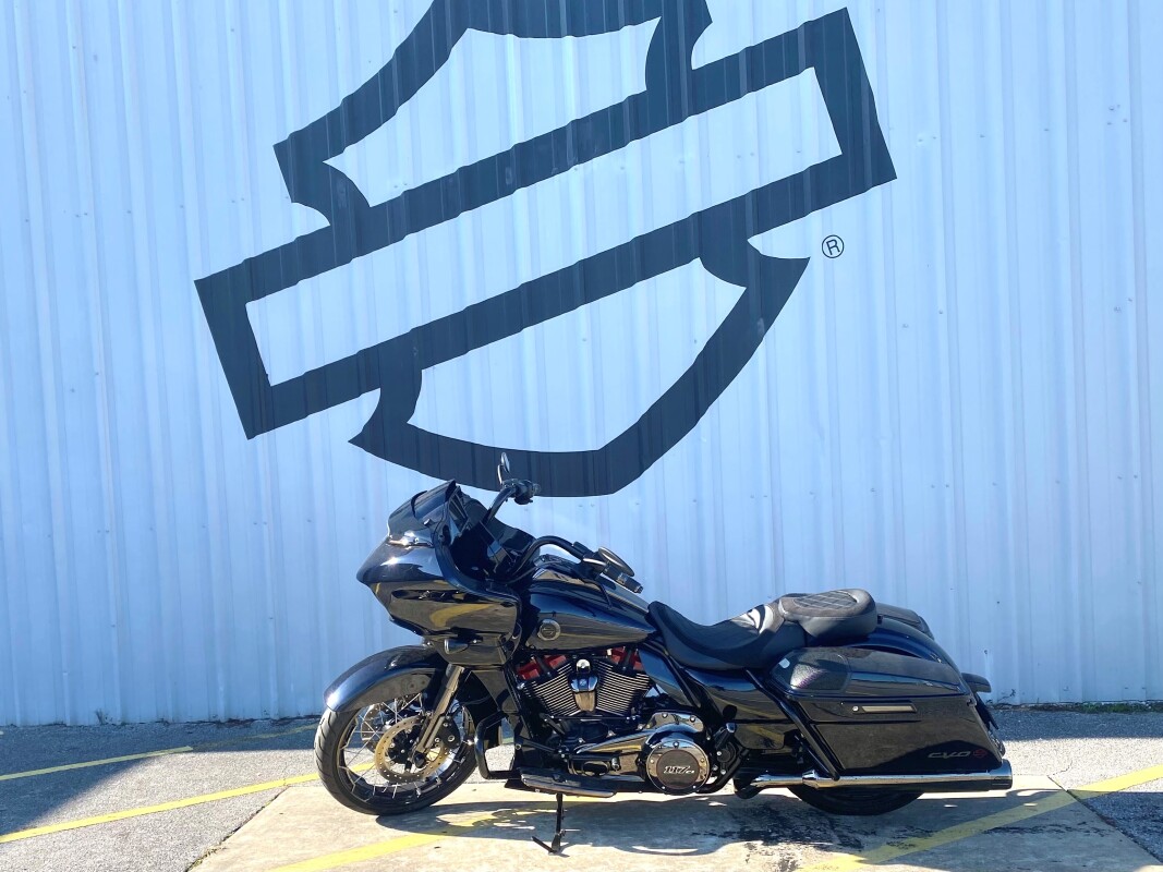 2022 Harley-Davidson CVO Road Glide Blue Steel - Photo 3