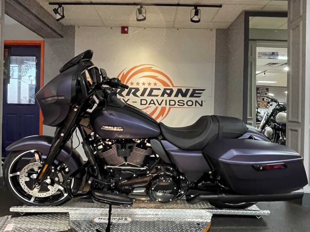 2025 Harley-Davidson Street Glide - Photo 5